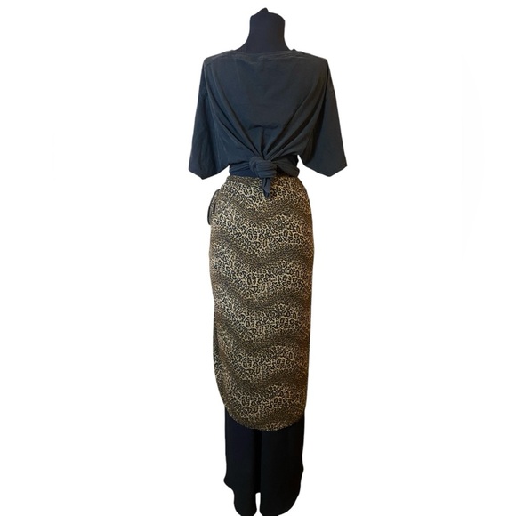 Multicolored Animal Print Maxi Wrap Skirt with Tie Front - Picture 8 of 8